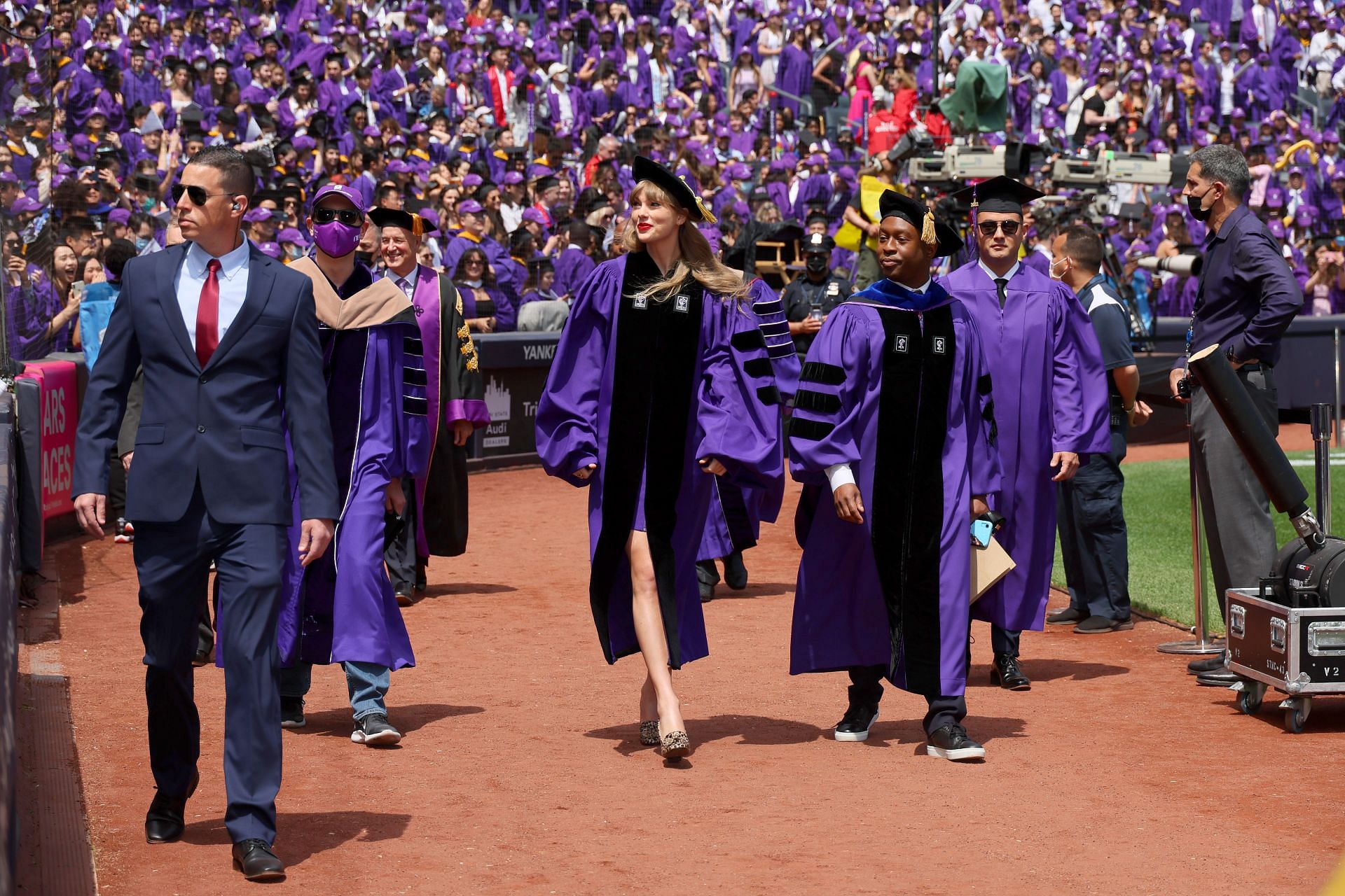 Taylor Swift Delivers New York University 2022 Commencement Address (Photo by Dia Dipasupil/Getty Images)